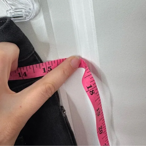 Free People Maggie Washed Black High-Rise Distressed straight Jeans 26 - Picture 9 of 11